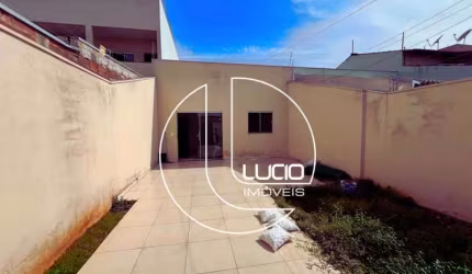 Casa com 3 quartos à venda na Avenida Aglaia de Araújo, Residencial Flor do Cerrado, Anápolis, 89 m2 por R$ 340.000