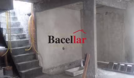 Casa com 3 quartos à venda na Rua Alzira Brandão, Tijuca, Rio de Janeiro, 240 m2 por R$ 579.999