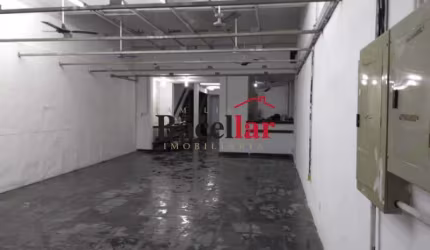 Prédio à venda na Rua Aristides Lobo, Rio Comprido, Rio de Janeiro, 262 m2 por R$ 1.040.000