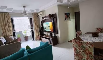 Apartamento para venda tem 97 metros quadrados com 3 quartos em Embaré - Santos - SP