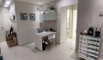 Oportunidade Única: Conjunto Comercial de Prestígio no Torre Pinheiros, São Paulo! À VENDA!!