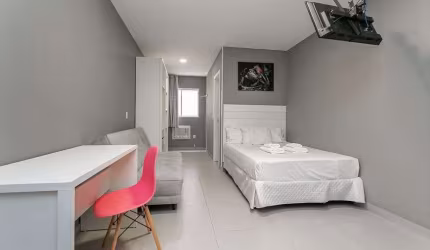 Apto Studio Recém Reformado para locar no centro! Próximo ao Beiramar shopping