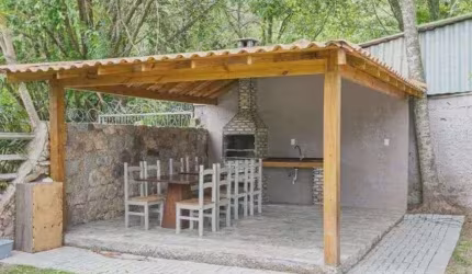 Studio 100% Mobiliado! Vila das Acácias – Viva o Melhor do Sul da Ilha!