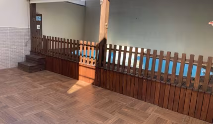 Casa de 3 dormitórios  parque São Lucas - SP ( ZONA LESTE )