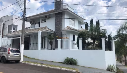 Casa Sobrado localizado no Bairro Parque Amador/Esteio
