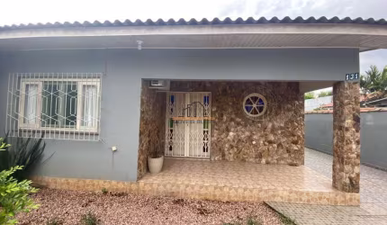 Casa localizada no bairro Niterói/Canoas