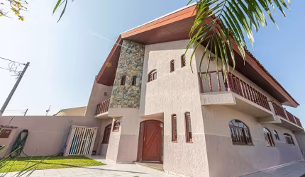 Casa com 4 quartos à venda na Rua Santa Alves Petra, 367, Emiliano Perneta, Pinhais, 338 m2 por R$ 1.080.000