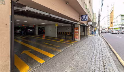 Garagem à venda na Alameda Doutor Muricy, 400, Centro, Curitiba, 15 m2 por R$ 45.000