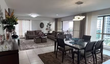 Apartamento 214m², com 4 suítes e 3 vagas na Ribeira