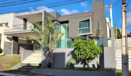 Casa com 3 suítes no Bosque das Palmeiras