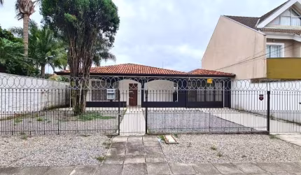 Casa Residencial para aluguel, 4 quartos, 5 vagas, Boqueirão - Curitiba/PR