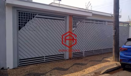 Casa com 4 dormitórios para alugar por R$ 3.300,00/mês - Saúde - Rio Claro/SP