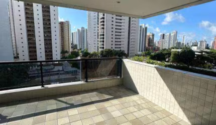 4 quartos, 2 suítes, 204m2, Parnamirim