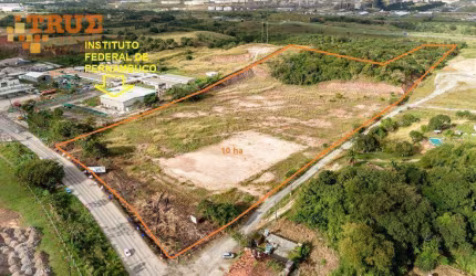 Área com 10ha na beira da pista da PE60, vizinha ao Instituto Federal de Pernambuco, Ipojuca-PE