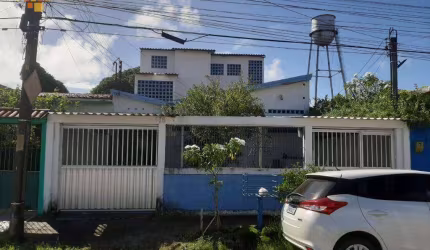Ligue ou WhatsApp 081.991780227   Casa com 4 dormitórios à venda, 290 m² por R$ 750.000 - Afogados - Recife/PE