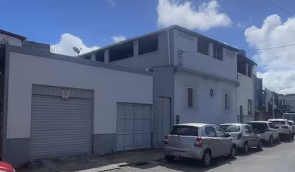 Casa de quatro quartos em Brotas