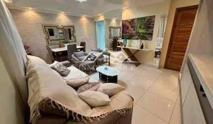 Sobrado para venda com 180m² e 3 quartos.