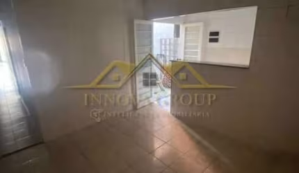 Sobrado para venda com 246m² e 6 quartos.