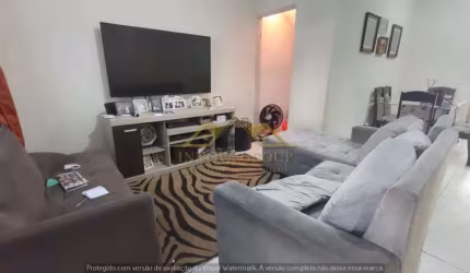 Sobrado para venda com 189m² e 3 quartos.