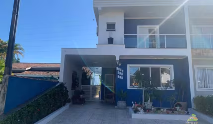 Casa de 3 Quartos com 1 Suíte, 2 Salas e Piscina - Morada da Praia, Bertioga/SP - 180,00 m² - IMÓVEL A VENDA