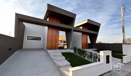 Casa geminada NOVA com suíte no bairro Sto Antônio de Pádua / Tubarão