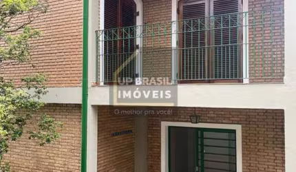 Casa para Locação em Taubaté, Centro, 3 dormitórios, 1 suíte, 2 banheiros, 4 vagas