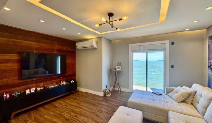 Casa com 3 quartos à venda na Rua Santa Tereza, 688, Estreito, Florianópolis por R$ 3.498.000