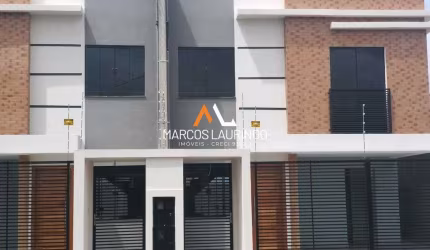 Sobrado à venda no bairro Colúmbia - Londrina/PR