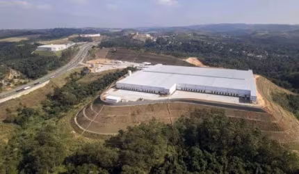 Galpão/Depósito/Armazém Cross Docking aluguel 61242 metros quadrados Rodovia Castelo Branco