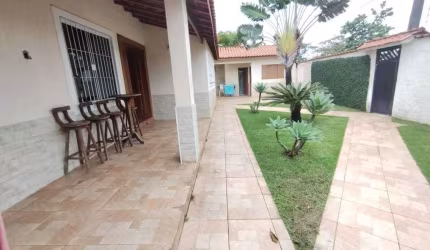 Casa à venda em Itanhaém/SP