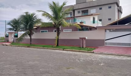Casa à venda em Itanhaém/SP