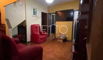 Casa Geminada de 3 quartos e 1 vaga, na região do Floramar, próximo a supermercado e área comercial