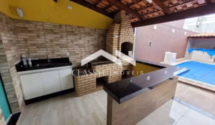 Casa com 3 quartos para alugar no Jardim Europa, Uberlândia  por R$ 5.000
