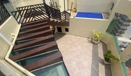 Duplex para venda tem 205 metros quadrados com 5 quartos em Tupi - Praia Grande - SP