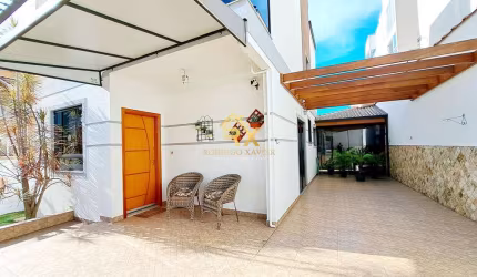 Casa com 3 quartos na região oeste de Poços de Caldas