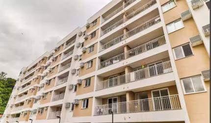 Apartamento com 2 dormitórios à venda, 64 m² por R$ 375.000,00 - Camorim - Rio de Janeiro/RJ