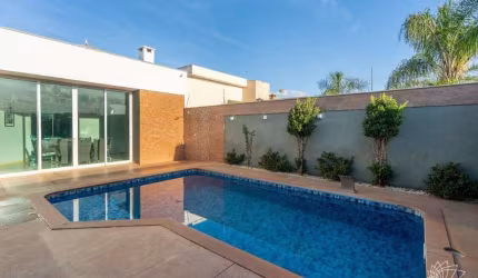 Casa com 3 dormitórios, sendo 1 suíte à venda no Jardim dos Ipês em Três Lagoas - MS