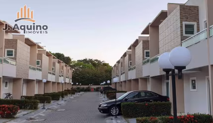 Dupléx em condomínio no Centro do Eusébio