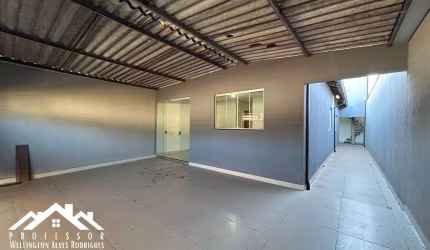 Linda Casa no Condomínio Alexandre Janoski Filho em Limeira-SP (MF)