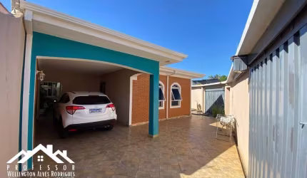 Casa de Esquina com Edícula à Venda no Jardim São Paulo em Limeira-SP (V)