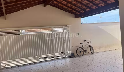 Casa com 3 dormitórios, sendo 1 suíte,  à venda, 180 m² por R$ 750.000 - Jardim Laudissi - Santa Bá