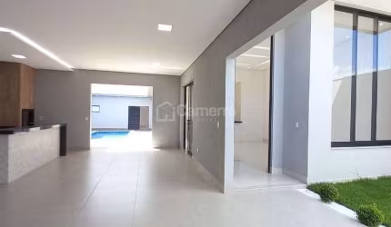 Casa com 3 dormitórios, sendo 3 suítes,  à venda, 220 m² por R$ 1.380.000 - Parque Universitário -