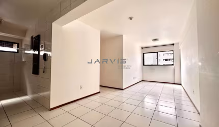 Apartamento com 2/4, 53m em Ponta Verde à venda
