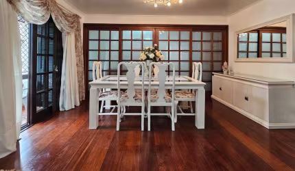 Casa com 3 quartos à venda no Rio Branco, Caxias do Sul  por R$ 1.050.000
