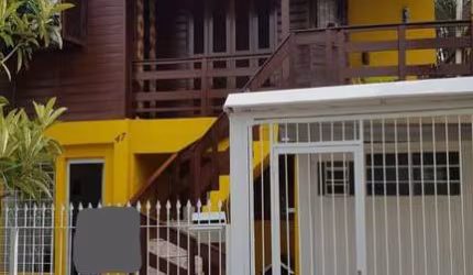 Casa com 3 quartos à venda na Rua Padre Pedro F Piccoli, 47, Nossa Senhora da Saúde, Caxias do Sul por R$ 660.000