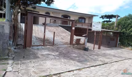 Casa com 3 quartos à venda na Alcides Webber, 275, São Ciro, Caxias do Sul por R$ 650.000