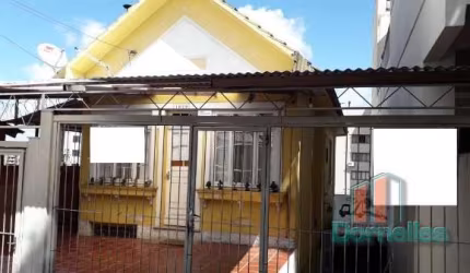 Casa com 3 quartos à venda na Rua Visconde de Pelotas, 1029, Centro, Caxias do Sul por R$ 650.000