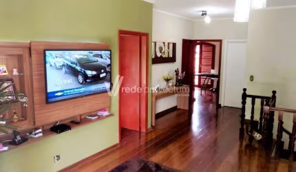 Casa com 3 quartos à venda na Regina Franciscatto Rosolen, 275, Jardim Aparecida, Campinas, 356 m2 por R$ 849.000