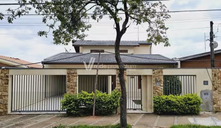 Casa com 3 quartos à venda na Doutor Roberto Rocha Brito, 150, Jardim Eulina, Campinas, 198 m2 por R$ 750.000