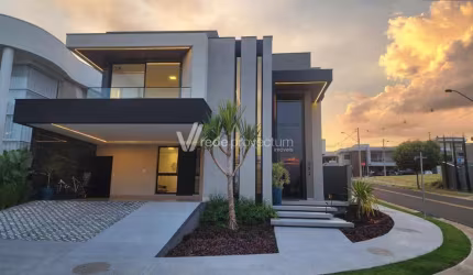Casa em condomínio fechado com 3 quartos à venda na Avenida Manoel Polycarpo de Azevedo Joffily Junior, s/n°, Swiss Park, Campinas, 285 m2 por R$ 3.500.000